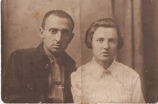 Bertha Glaser and Nisan Makogon (Makgorn), 1930